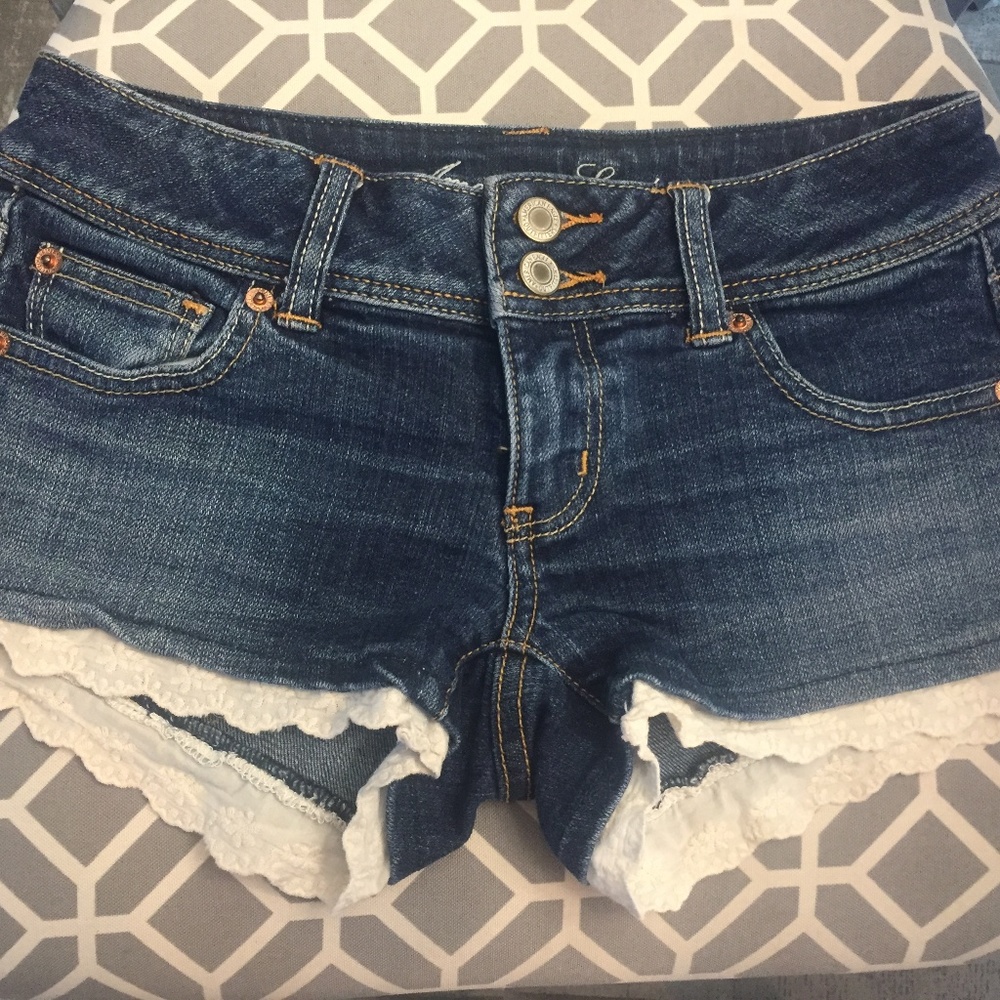 American Eagle Jean Shorts W/lace Size 0